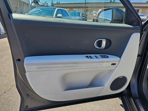 Used 2023 Hyundai Ioniq 5 Limited AWD/4WD image 22