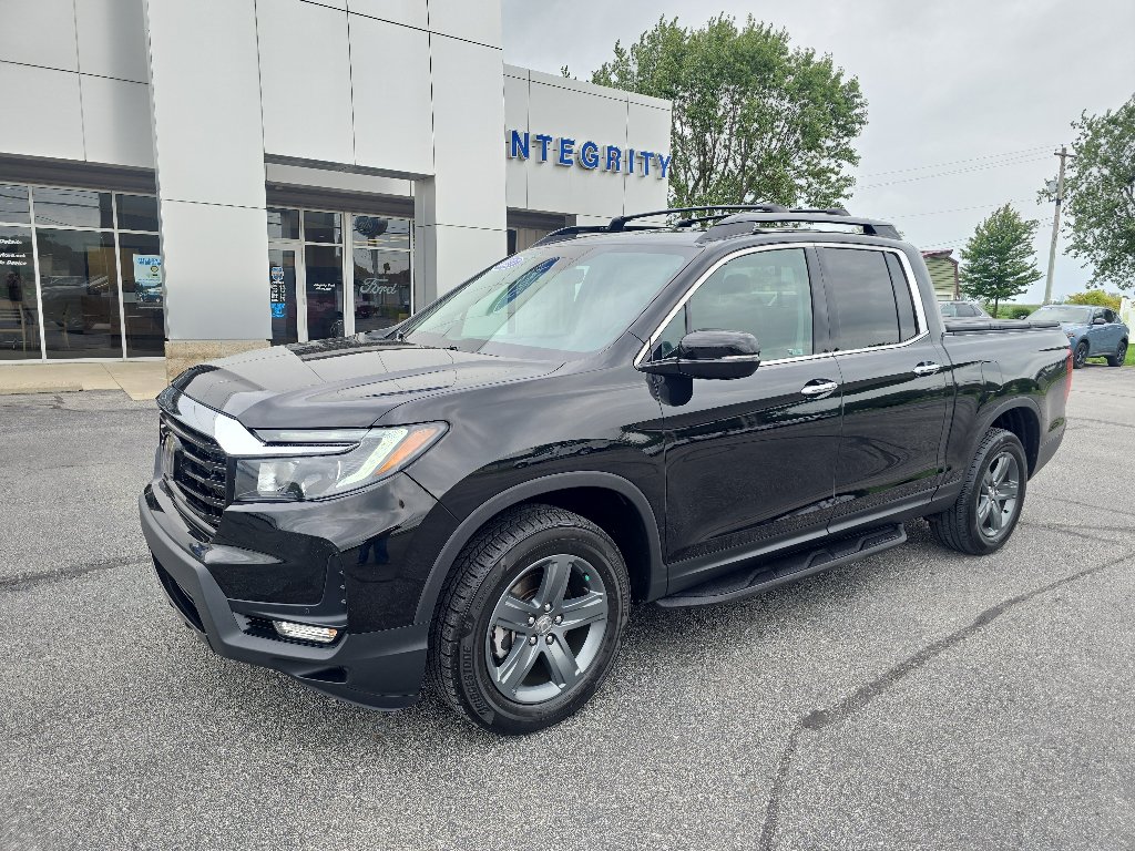 Used 2023 Honda Ridgeline RTL-E image 2
