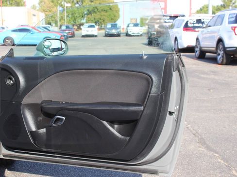 Used 2019 Dodge Challenger SXT AWD/4WD image 10