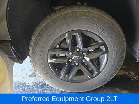 Used 2019 Chevrolet Silverado 1500 LT Trail Boss AWD/4WD image 11