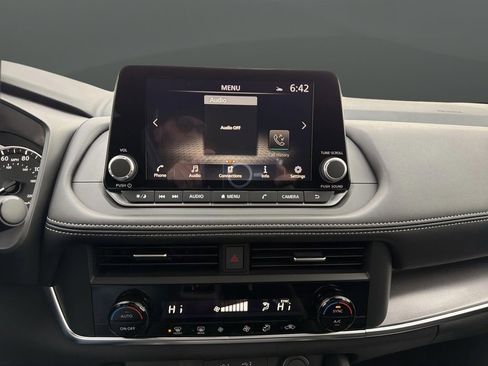 New 2026 Nissan Rogue SV image 7