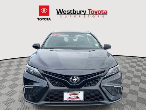 Certified 2023 Toyota Camry SE w/ Cold Weather Package image 3