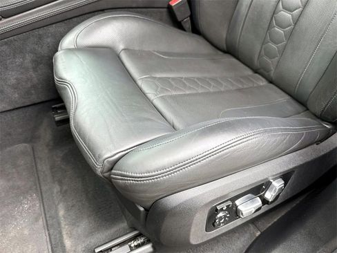 Used 2021 BMW X5 M Competition w/ Competition Package image 18