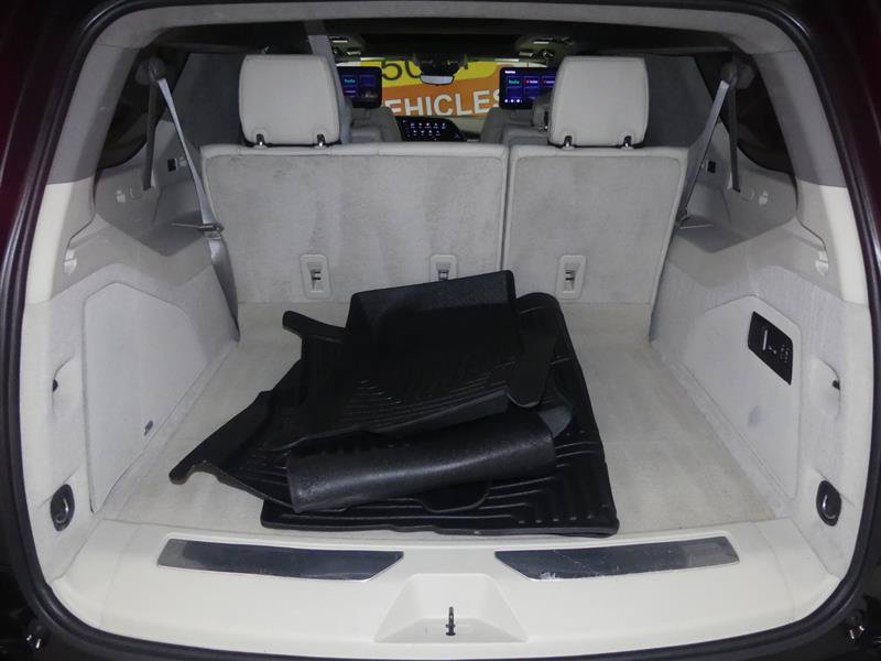 Used 2022 Cadillac Escalade ESV Premium Luxury Platinum w/ Heavy-Duty Trailer Package AWD/4WD image 44