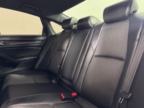 Used 2020 Honda Accord Sport image 19