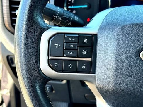 Certified 2023 Ford Expedition Limited image 13