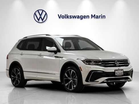 Used 2024 Volkswagen Tiguan SEL R-Line AWD/4WD image 7