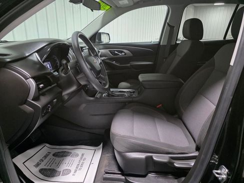 Used 2019 Chevrolet Traverse LS image 9