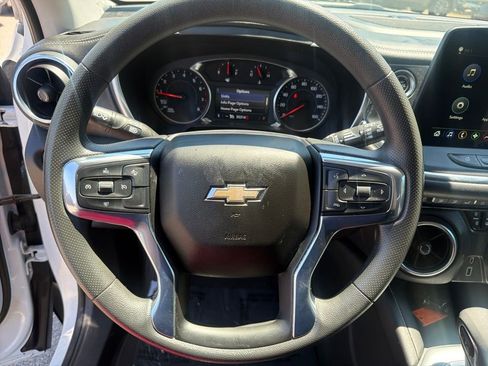 Used 2023 Chevrolet Blazer LT AWD/4WD image 17