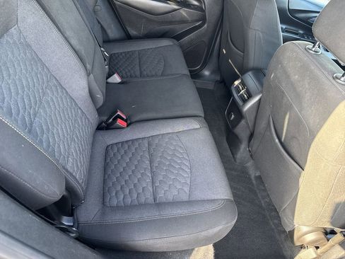 Used 2018 Chevrolet Equinox LT image 13
