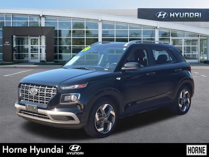 Used 2025 Hyundai Venue SEL