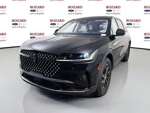 New 2026 Lincoln Nautilus Premier AWD/4WD image 4