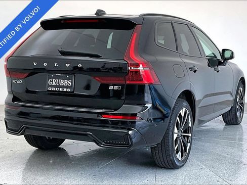 Certified 2026 Volvo XC60 B5 Plus AWD/4WD image 2