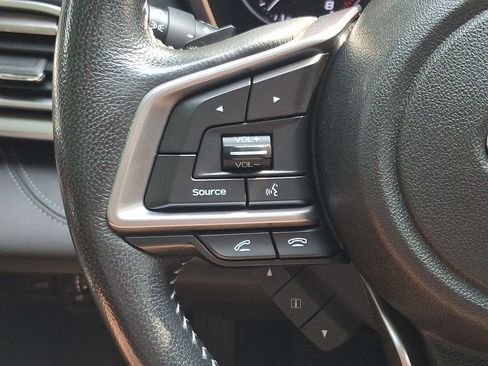 Used 2022 Subaru Outback Limited AWD/4WD image 23