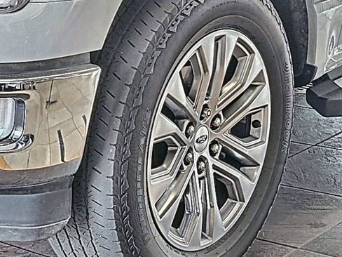 Used 2024 Ford F150 Lariat w/ Equipment Group 502A High AWD/4WD image 7