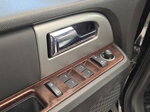 Used 2008 Ford Expedition Limited image 22