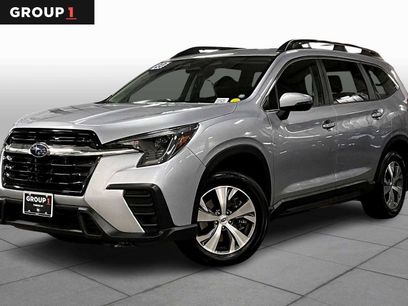 Used 2023 Subaru Ascent Premium w/ Convenience Package