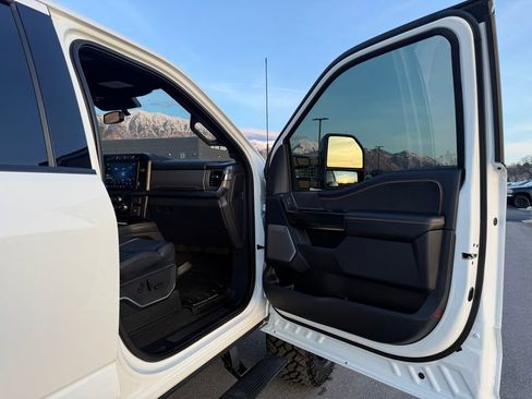 Used 2024 Ford F350 Platinum image 13