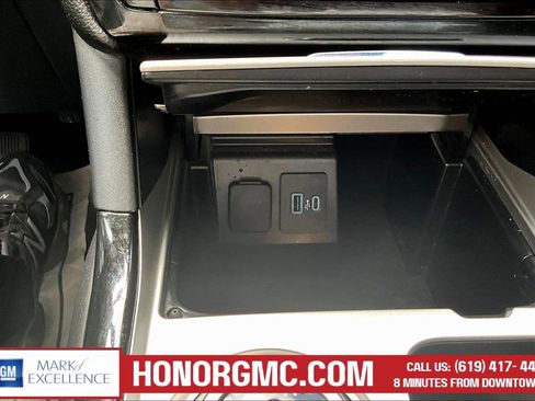 Used 2023 Ford Explorer ST w/ Equipment Group 401A AWD/4WD image 16