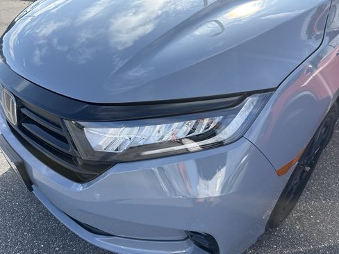 Used 2024 Honda Odyssey Sport image 6
