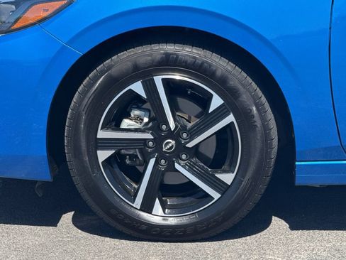 Used 2024 Nissan Sentra SV FWD image 29