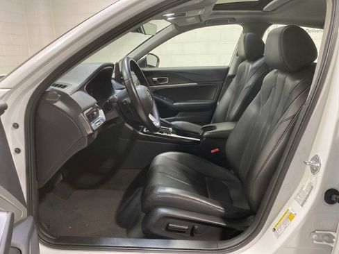 Used 2023 Acura Integra image 2