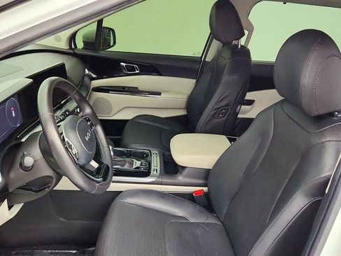 Used 2024 Kia Carnival SX Prestige FWD image 20