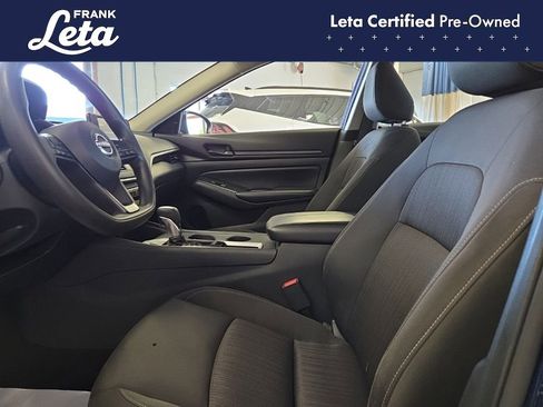 Used 2023 Nissan Altima 2.5 S FWD image 12