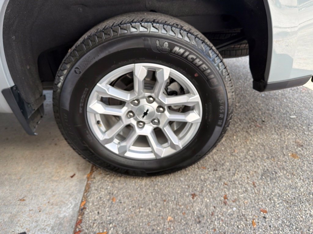 Used 2024 Chevrolet Silverado 1500 RST RWD image 21
