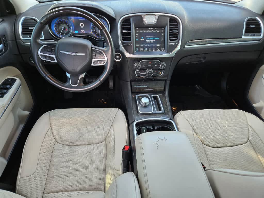 Used 2017 Chrysler 300 C w/ Safetytec Plus Group RWD image 10