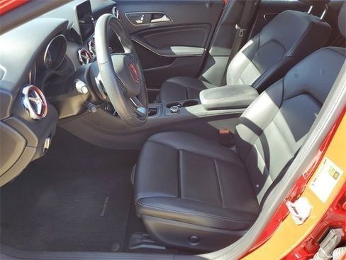 Used 2019 Mercedes-Benz GLA 250 GLA 250 image 5