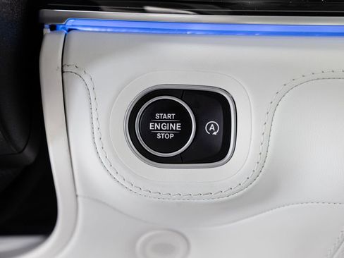 Certified 2024 Mercedes-Benz Maybach GLS 600 4MATIC image 17