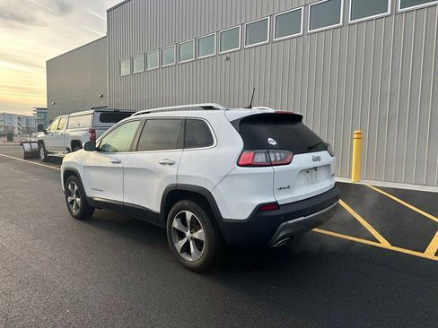 Used 2019 Jeep Cherokee Limited image 5