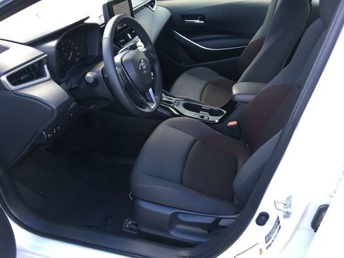 Used 2025 Toyota Corolla SE AWD/4WD image 21