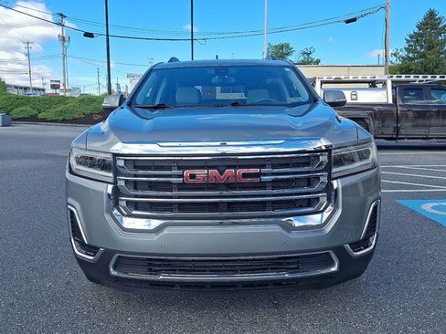 Used 2023 GMC Acadia SLE w/ Driver Convenience Package AWD/4WD image 2