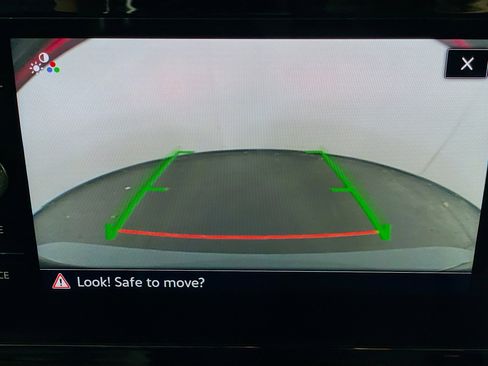 Used 2025 Volkswagen Jetta SE image 22