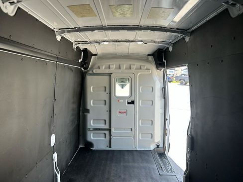 Used 2025 Ford Transit 250 148 High Roof Extended w/ Load Area Protection Package RWD image 21