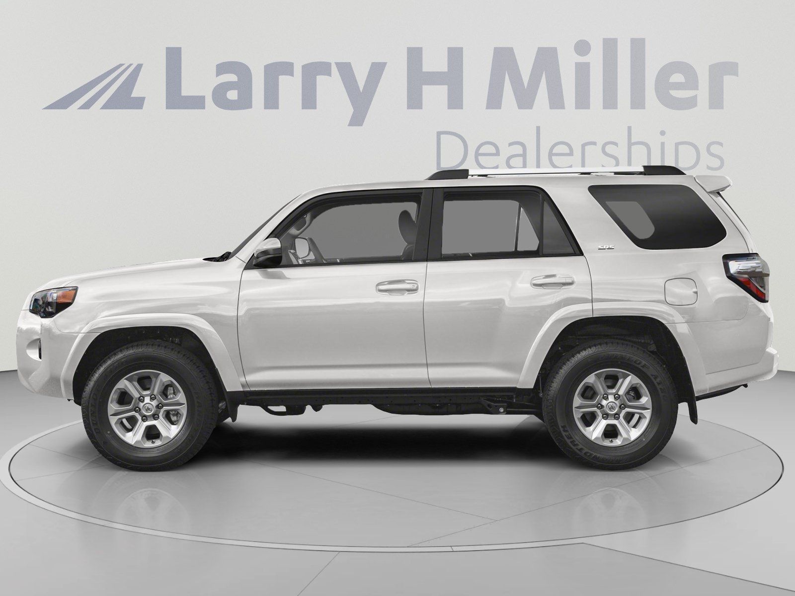 Used 2020 Toyota 4Runner SR5 Premium w/ Moonroof Package AWD/4WD image 3