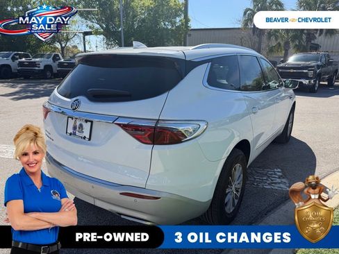 Used 2023 Buick Enclave Essence w/ Trailering Package, 5000 lbs. FWD image 4