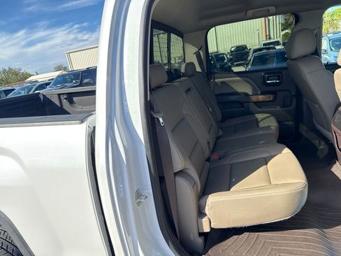 Used 2017 GMC Sierra 1500 SLT image 24