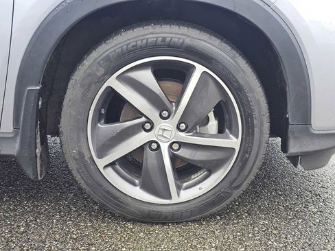 Used 2022 Honda HR-V EX image 9