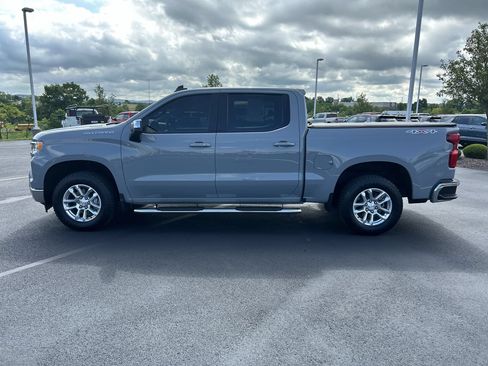 Used 2024 Chevrolet Silverado 1500 LT AWD/4WD image 4