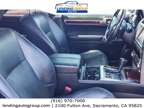 Used 2018 Lexus GX 460 Premium w/ Premium Package image 14