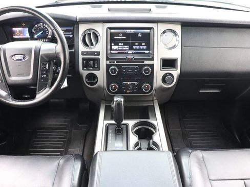 Used 2015 Ford Expedition XLT w/ Equipment Group 202A image 23