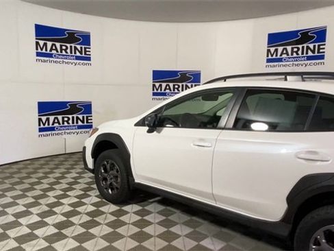 Used 2021 Subaru Crosstrek 2.5i Sport w/ Moonroof Package image 8
