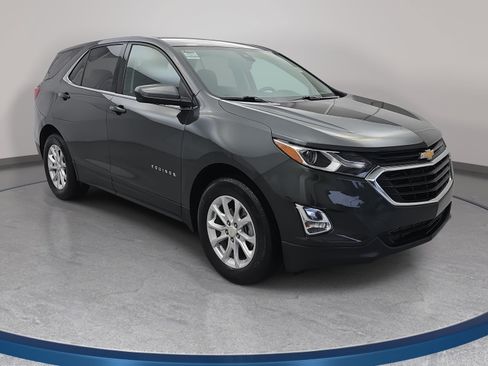 Used 2020 Chevrolet Equinox LT FWD image 3