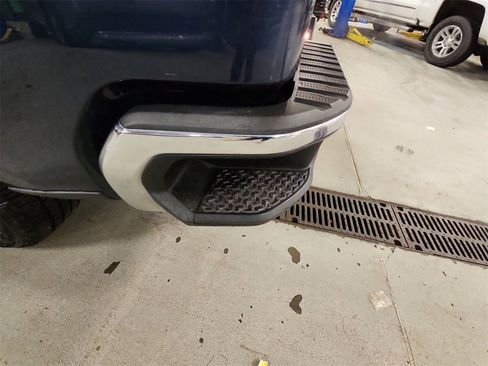 Used 2019 Chevrolet Silverado 1500 LT w/ All-Star Edition image 36