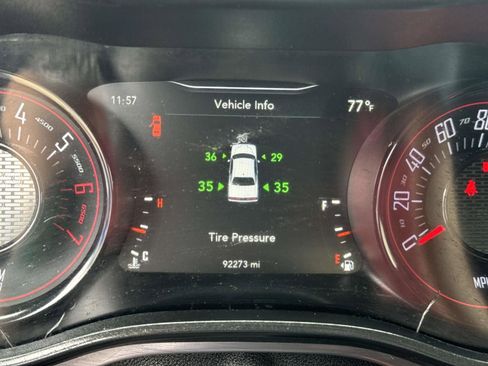 Used 2016 Dodge Challenger R/T w/ Blacktop Package RWD image 27