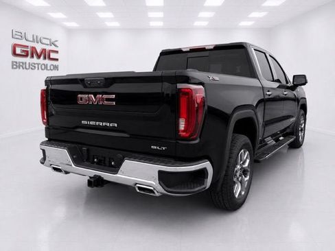 New 2026 GMC Sierra 1500 SLT w/ SLT Premium Package AWD/4WD image 6