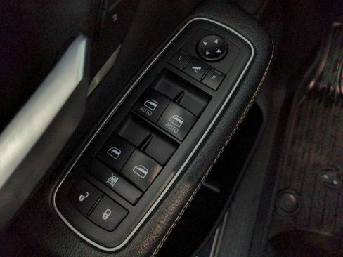 Used 2020 RAM 1500 Sport w/ Comfort & Convenience Group AWD/4WD image 26